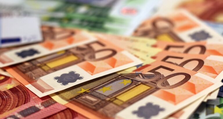 Need Extra Cash?  Payday Loans May Be The Solution